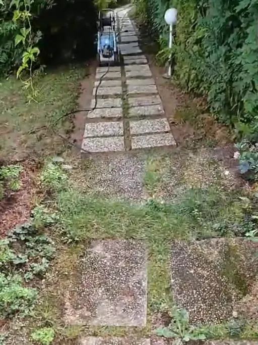 Reinigung von Terrassenfliesen